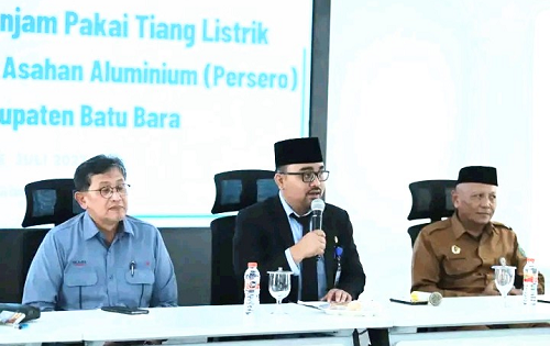 pemkab_batu_bara_gandeng_pt_inalum_pasang_lampu_jalan