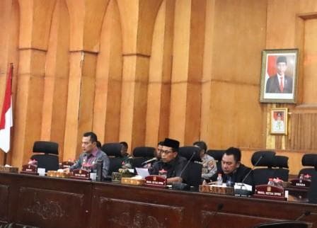 pemkab_batu_bara_tanggapi_laporan_reses_dprd_terkait_5_dapil