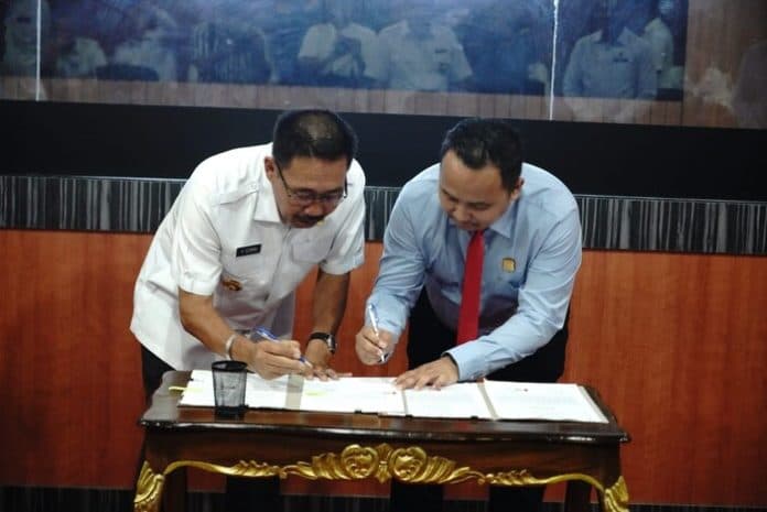 pemkab_labusel_dan_kejari_teken_mou_penanganan_masalah_hukum