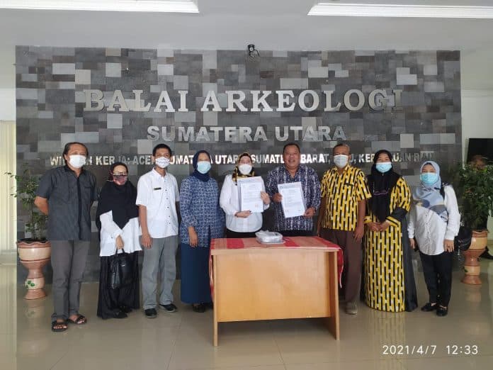 pemkab_langkat_terima_hibah_koleksi_museum_dari_balai_arkeologi_sumut