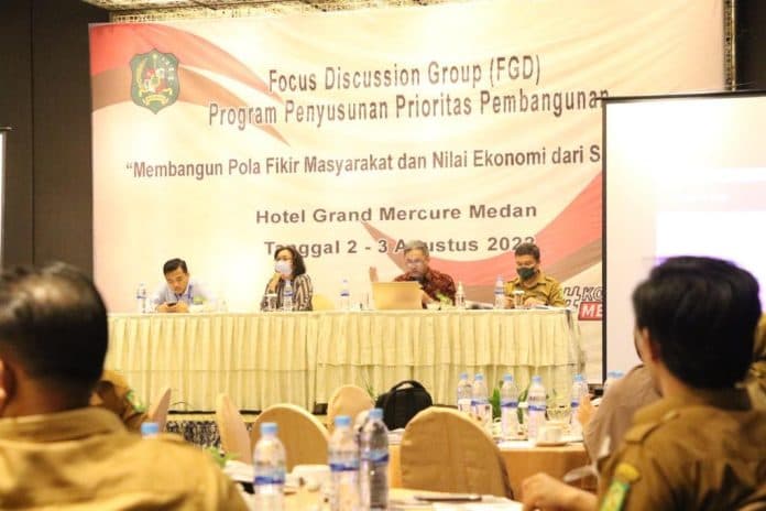 pemko_medan_bangun_pola_pikir_masyarakat_dan_nilai_ekonomi_berbasis_sampah