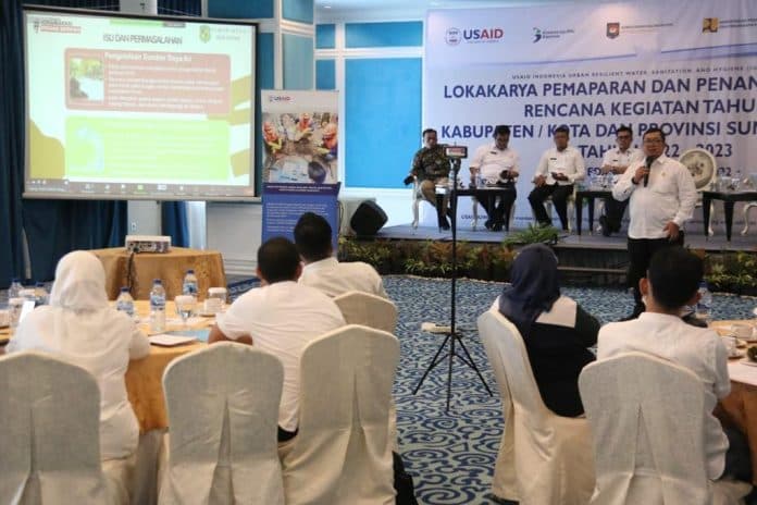 pemko_medan_targetkan_pelayanan_air_minum_layak_untuk_masyarakat