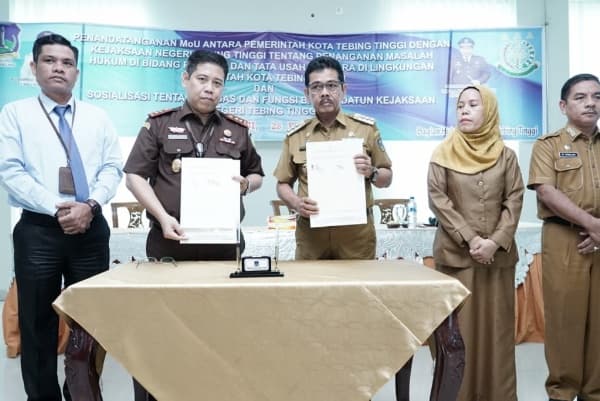 pemko_tebing_tinggi_tanda_tangani_mou_bersama_kejari_di_bidang_tun