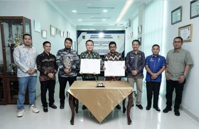 pemko_tebing_tinggi_tanda_tangani_mou_dengan_pt_pln_up3_pematang_siantar