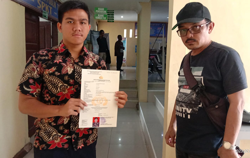 pemohon_skck_membludak_polres_taput_buka_layanan_hingga_malam