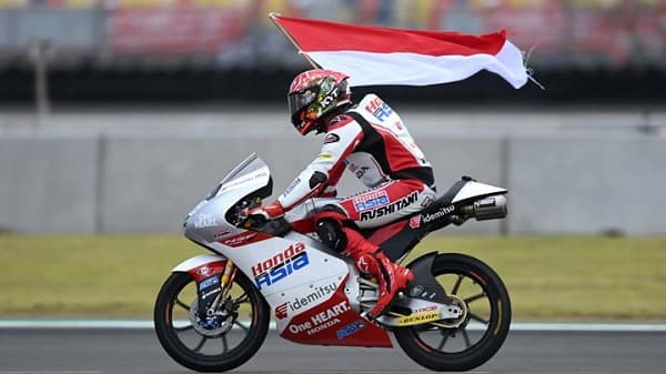 pemuda_asal_madiun_ini_mengejutkan_tercepat_selama_latihan_bebas_moto3_portugal