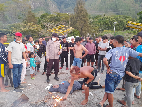 pemuda_asal_sumbul_dairi_tewas_tenggelam_di_danau_toba