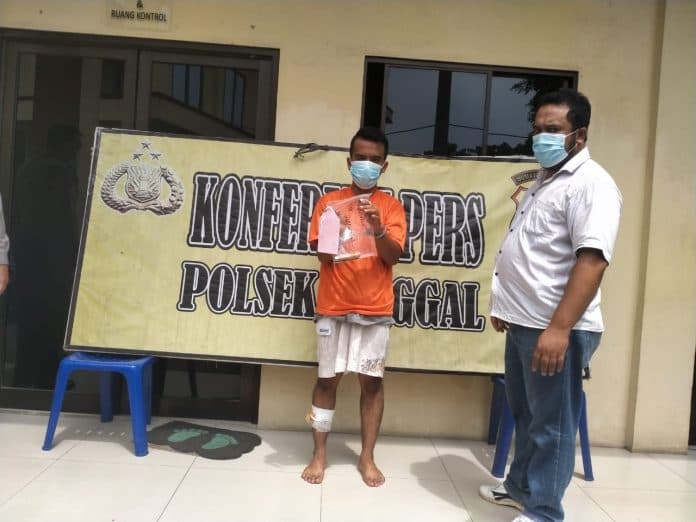 pemuda_ini_bunuh_rekan_kerja_karena_sakit_hati