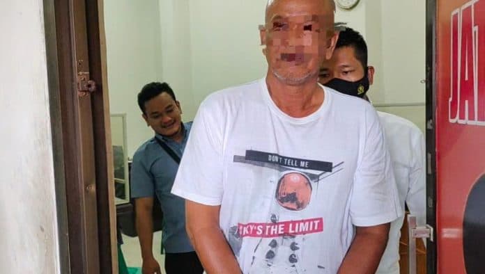 pencuri_hp_bupati_asahan_dituntut_1_tahun_penjara