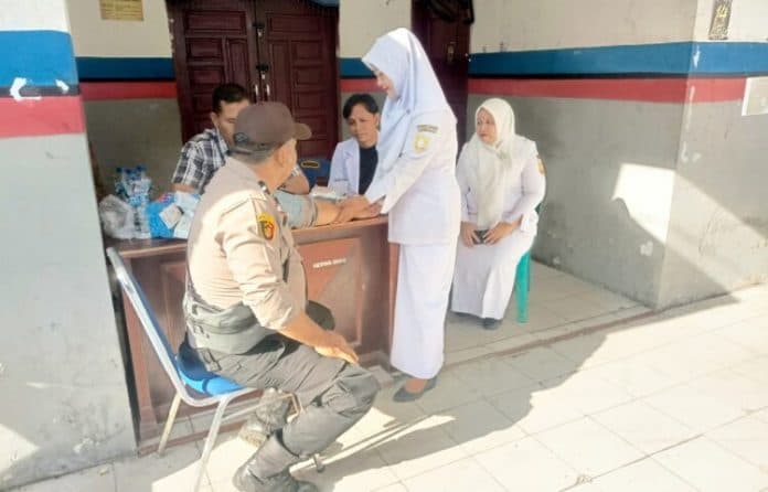 pengamanan_di_ppk_personel_polres_labusel_cek_kesehatan