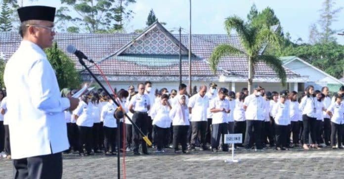 pengamat_minta_asn_netral_di_tahapan_pilkada_bawaslu_simalungun_siap_terima_laporan