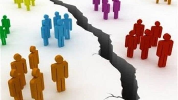 pengamat_polarisasi_dan_politik_identitas_berpotensi_terjadi_pada_pemilu_2024