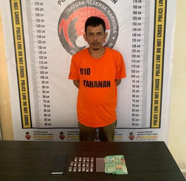 pengedar_sabu_di_kecamatan_siantar_ditangkap_barang_bukti_282_gram