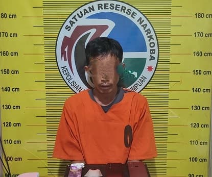pengedar_sabu_ditangkap_di_hotel_kota_padangsidimpuan