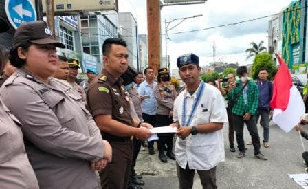 pengelolaan_pusat_data_di_diskominfo_siantar_dilapor_ke_jaksa