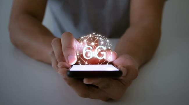 pengembangan_jaringan_6g_seribu_kali_lebih_cepat_dari_5g