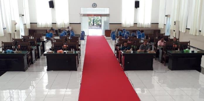 pengesahan_ranperda_pertanggungjawaban_apbd_siantar_2021_tak_jelas