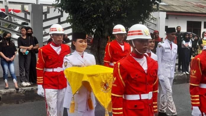 pengibaran_bendera_hut_ri_ke_78_sukses_begini_kata_paskibraka_dan_pelatih