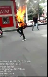 pengungsi_afganistan_bakar_diri_iom_koordinasi_dengan_rs_adam_malik