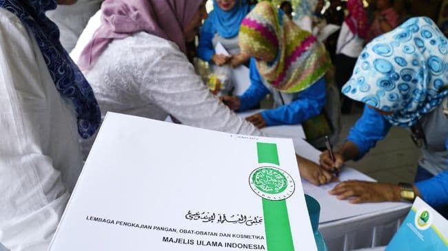 pengusaha_makanan_wajib_bersertifikat_halal_termasuk_usaha_ayam_penyet