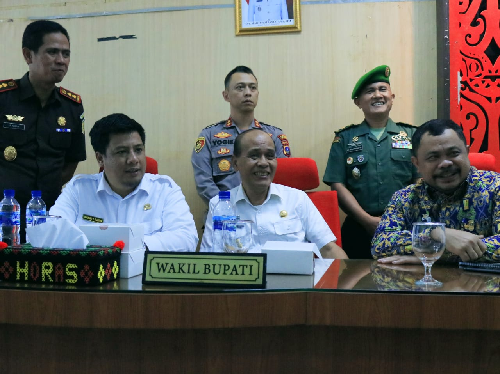 penyelesaian_lahan_dpsp_danau_toba_di_samosir_dilakukan_persuasif