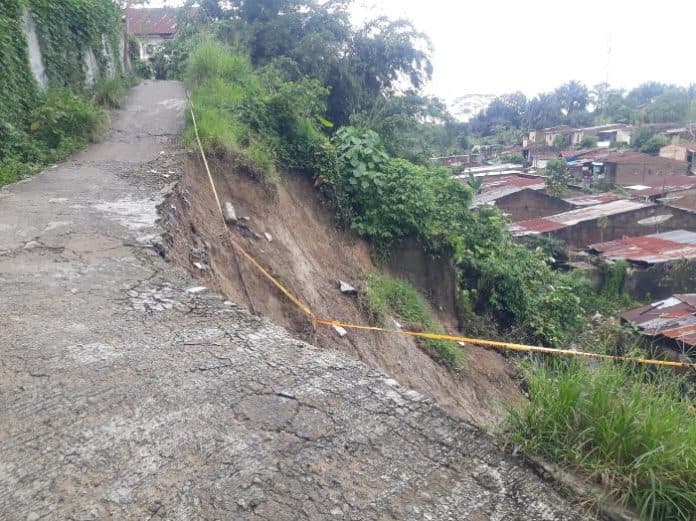 perbaikan_jalan_penghubung_sigulanggulang_bane_masih_tahap_perencanaan