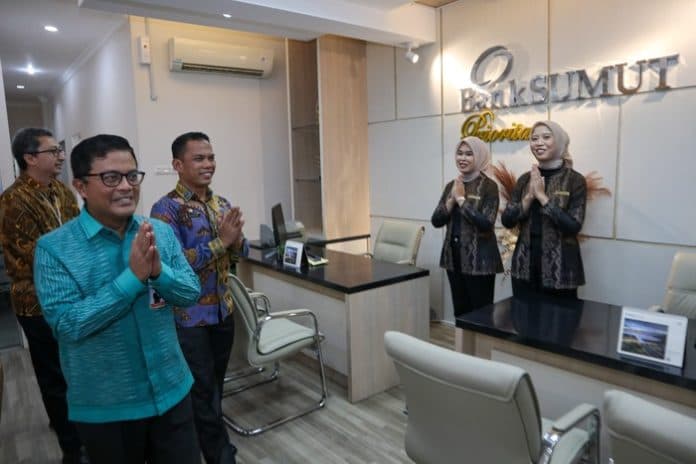 peresmian_lounge_prioritas_pemko_siantar_pastikan_transaksi_melalui_bank_sumut