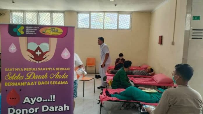 peringati_hut_ke_31_rsup_h_adam_malik_gelar_donor_darah