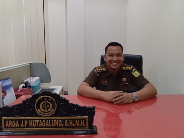 perkara_tersangka_korupsi_imb_balei_merah_putih_masuk_tahap_2_jaksa_siapkan_berkas_persidangan