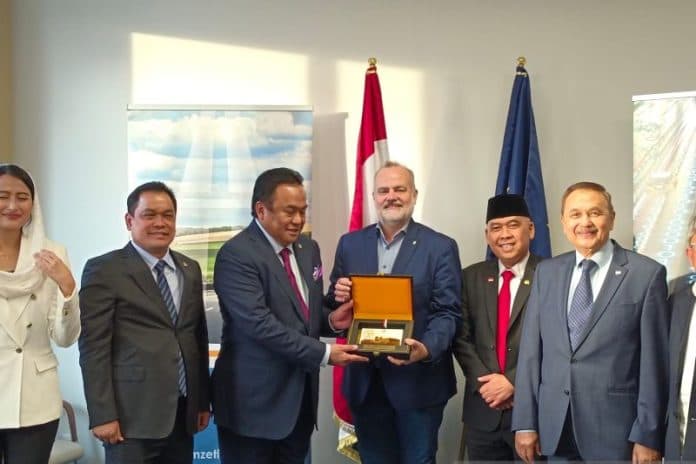 perlindungan_data_pribadi_jadi_perhatian_dpr