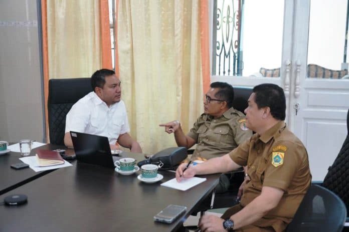 perluas_lahan_produktif_masyarakat_pemkab_pakpak_bharat_canangkan_pemanfaatan_tora