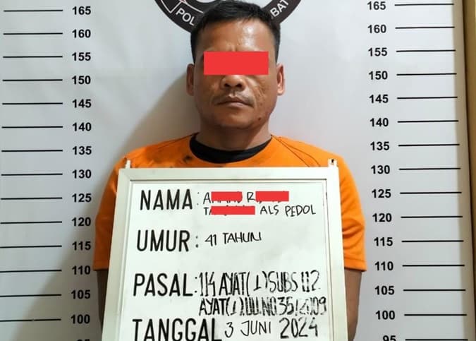 persekongkolan_jual_sabu_warga_kampung_pajak_labuhanbatu_ditangkap
