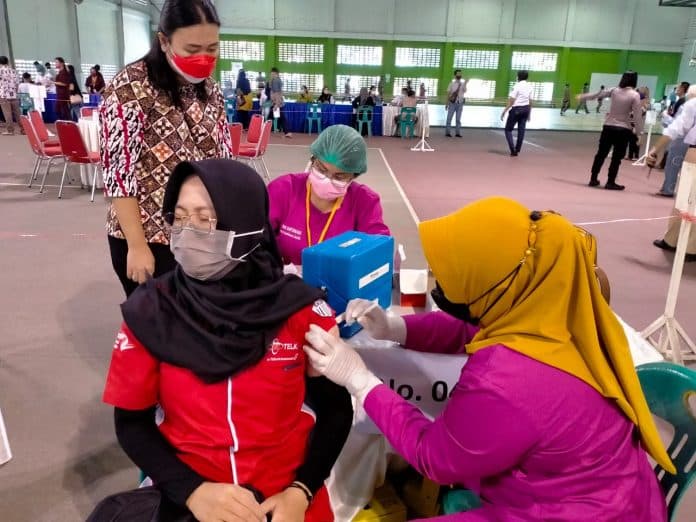 persentase_vaksinasi_covid_19_cenderung_menanjak_perlahan_di_siantar
