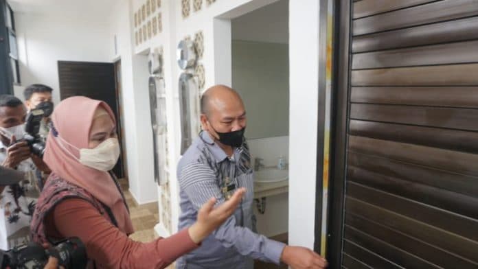 pertamina_bangun_sanitasi_di_10_desa_wisata_danau_toba