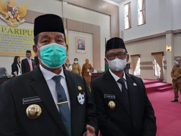 pidato_perdana_di_rapat_paripurna_dprd_radiapoh_harap_seluruh_pihak_bergandeng_tangan_bagi_simalungun