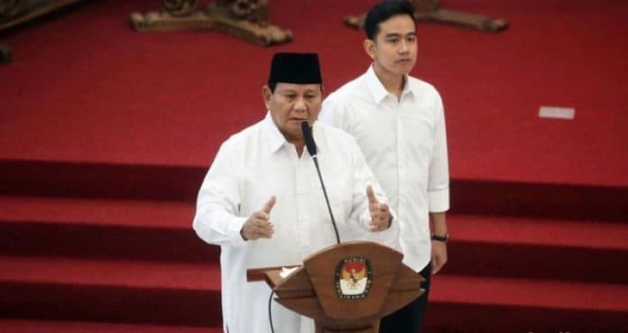 pidato_perdana_sebagai_presiden_terpilih_prabowo_ajak_semua_pihak_bersatu