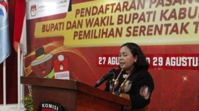 pilkada_deli_serdang_bapaslon_bupati_dan_wabup_deli_serdang_undur_diri_dari_dprd_dan_asn