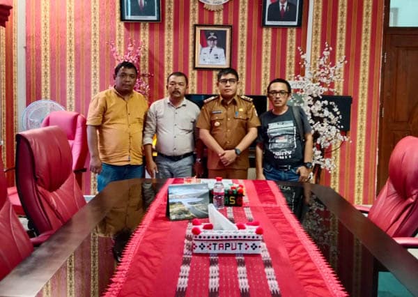 pj_bupati_taput_dr_dimposma_sihombing_siap_perjuangkan_masyarakat
