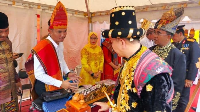 pj_gubernur_sumut_terkesan_dengan_hasil_karya_wbp_rutan_tanjung_gusta_medan