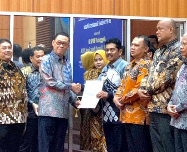 pj_wako_tebing_tinggi_ikuti_kick_off_meeting_pemeriksaan_terinci_atas_lkpd_ta_2022