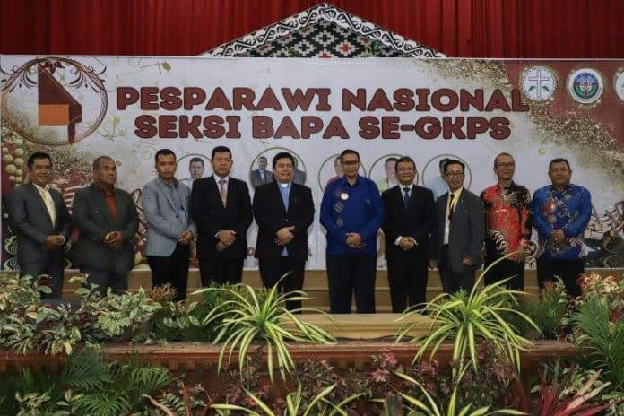 pjs_wali_kota_siantar_sambut_baik_pesparawi_seksi_bapa_gkps_2024