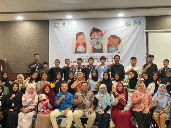 pkpa_indonesia_gelar_dialog_anak_pemerintah_dalam_perayaan_hari_anak_sedunia