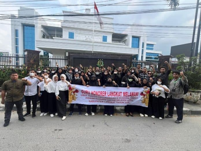 plt_bupati_kadisdik_dan_kepala_bkd_langkat_dilaporkan_ke_polda_dan_kejati_sumut_ini_kasusnya
