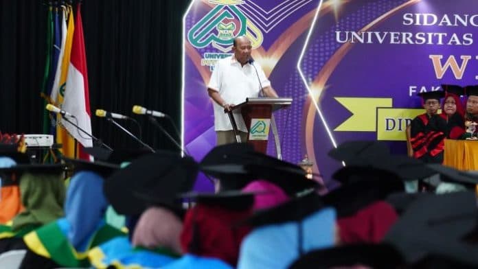 plt_bupati_langkat_hadiri_sidang_senat_terbuka_wisuda_unipal_20222023