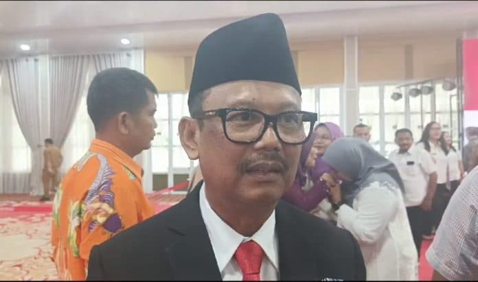 plt_bupati_simalungun_zonny_waldi_minta_asn_netral_selama_pilkada