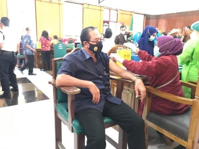 pn_medan_gelar_vaksinasi_covid_19_tahap_kedua