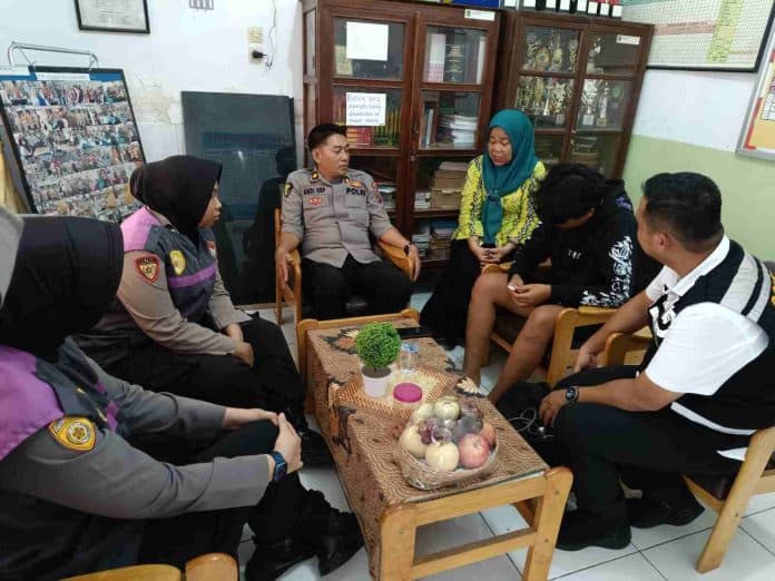 polda_sumut_berikan_layanan_kesehatan_dan_trauma_healing_kepada_korban_begal