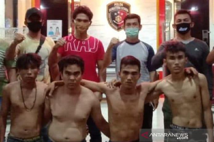 polda_sumut_ringkus_4_orang_komplotan_begal_sadis_di_kota_medan