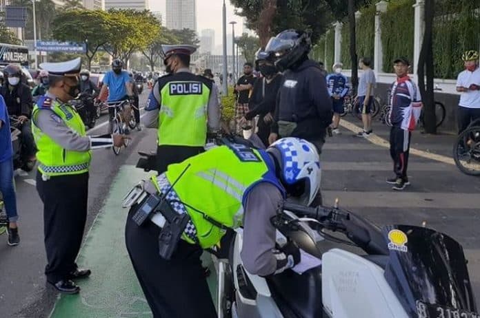 polda_sumut_sudah_berlakukan_tilang_manual_pengendara_jangan_langgar_ini