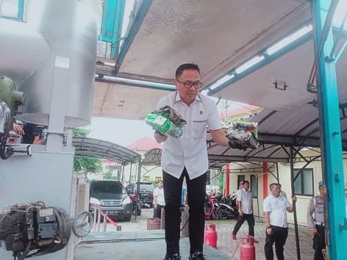 polda_sumut_ungkap_jaringan_narkotika_internasional_47_kg_sabu_turut_diamankan